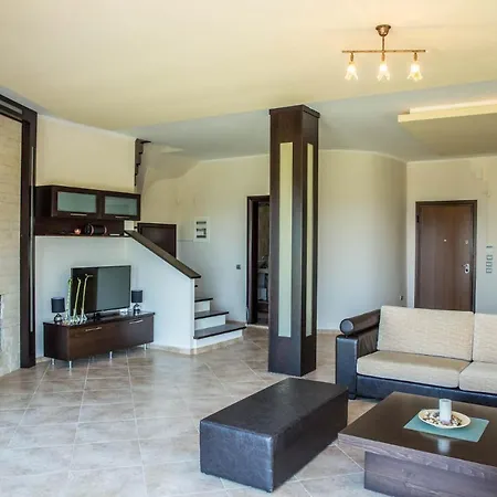 Granari Villas *