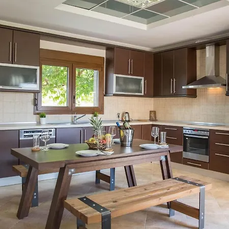 Granari Villas Ханиоти